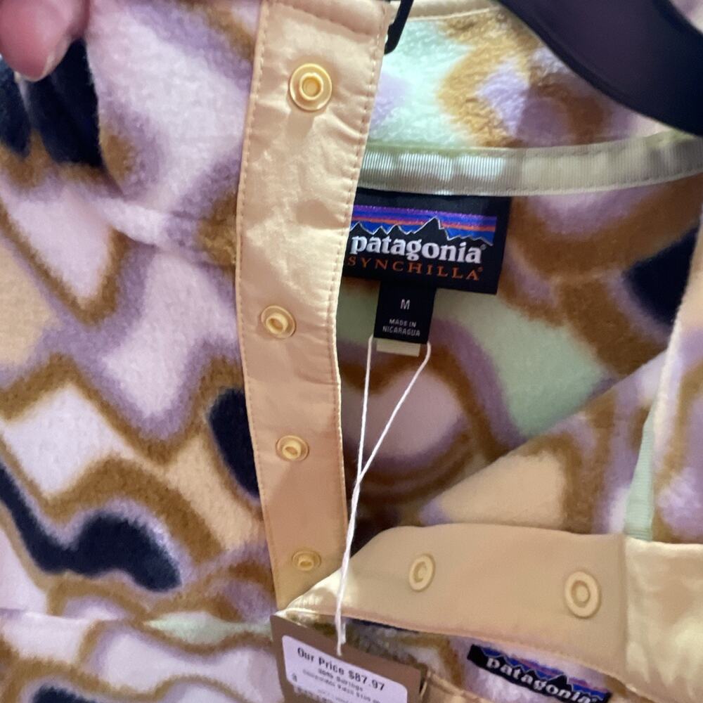 PATAGONIA Women's Medium Synchilla Snap-T Fleece Pullover - Currents Natural - Picture 6 of 7